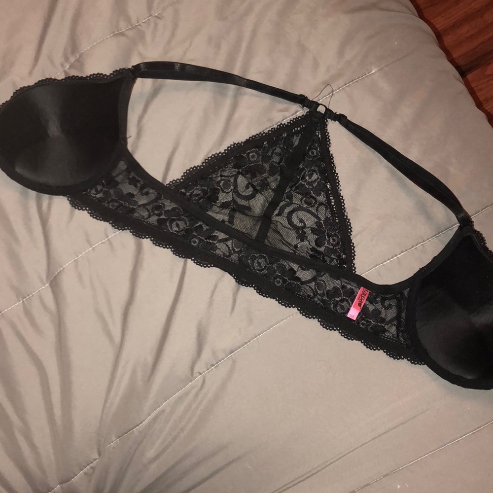 Razorback push-up bra. - Picture 4 of 5